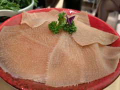 -左庭右院鲜牛肉火锅(金山万达店)