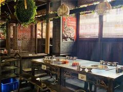 -佬革命主题火锅(玉沙路店)