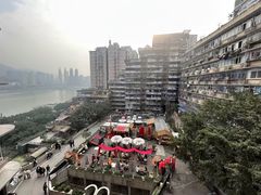 -白象居