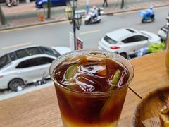 -You’ll see coffee 咖啡