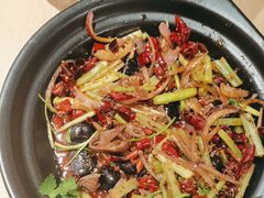 -川堂风·跷脚牛肉·乐山爆炒(宝山日月光店)
