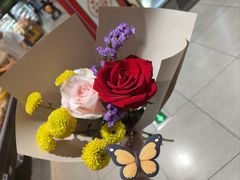 -miomi米欧米美瞳隐形眼镜(大兴荟聚店)