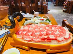 特色经典羊羔肉-乐宴·老北京铜火锅(桂庙店)