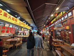 -八一好吃街·高品美食广场