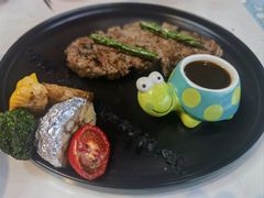 -水桶王国主题餐厅·聚会·生日派对·亲子活动·家庭套餐(亚龙湾希尔顿店)