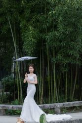 点击看大图 -挪娅婚纱摄影皇家会所