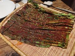 烤韭菜卷-有奴思烤肉·清真(正宁路店)