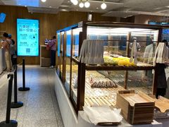 面包甜点陈列柜-奈雪的茶(湖滨银泰in77C区PRO店)
