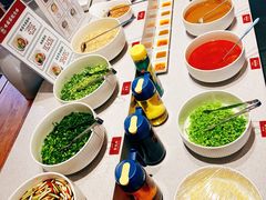 -四点金粥底火锅(沂州里店)