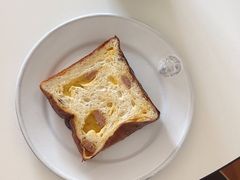 -B&C黄油与面包·法式古堡面包坊(新天地店)