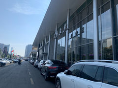 -贵州贵星奔驰4S店(观山湖店)