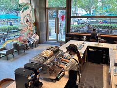 -星巴克臻选(南京艾尚天地店)