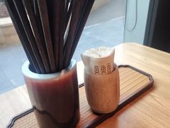 -荣家黄鱼面(南京西路店)