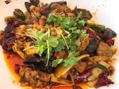 -拿渡·水煮鱼麻辣香锅(王府井奥莱·香江小镇店)