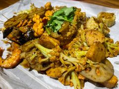 -嗨辣小聚·盘锦河蟹·海鲜烧烤龙虾(盘锦十年好店)