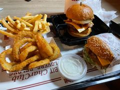 -The Habit Burger Grill 哈比特汉堡(复兴soho店)
