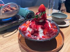 草莓雪顶雪-KimPro 辛普乐概念韩餐