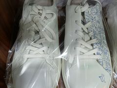 -翰皇直营洗衣洗鞋(望京鹿港店)