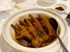 鲍汁凤爪-白天鹅宾馆-宏图府餐厅