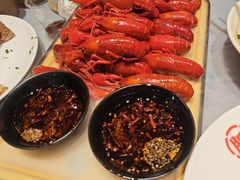 -肥肥虾庄·金牌油焖大虾(杨园滨江时代walk店)