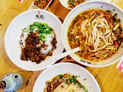 双扑炒肉粉-湘人龙记老长沙米粉(朝阳门店)