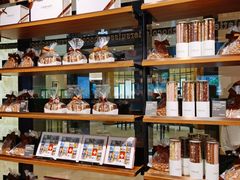 零售区-Laderach 莱德拉(上海环贸iapm店)