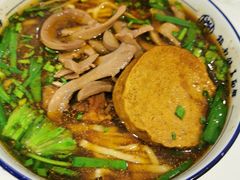 -镇南锅盖面馆(解放路店)