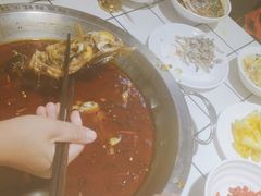 -蛙一刀·麻椒鱼火锅(金仙桥店)