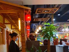 大堂-龙泉人椰子鸡.糟粕醋.海南菜(三亚旗舰店)