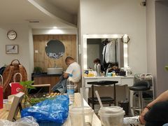 -花儿照相馆·最美证件照(红旗街万达店)