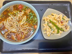 番茄牛肉面-亮亮面馆(经六路店)
