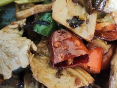 -范饭椰林川湘味海鲜·椰子鸡(三亚湾椰梦长廊店)