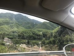 -弘仁宝佳比亚迪4S店(宝山旗舰店)