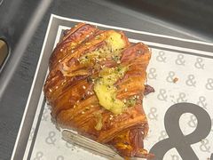 -BUTTERFUL&CREAMOROUS 黄油与面包(三里屯太古里店)