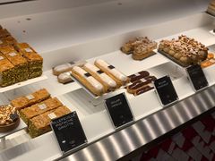 -FAUCHON