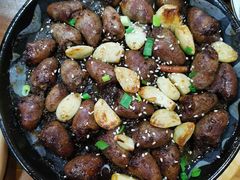 -老东镇啤酒屋海鲜加工·蒸汽海鲜·海鲜烧烤(台东店)