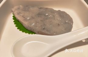 热销莲藕片虾滑拼盘