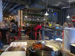 大堂-大斌家串串火锅(德思勤店)
