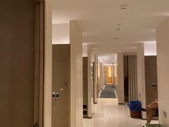 -深圳国际会展中心希尔顿酒店(前海华发冰雪世界店)