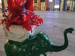 -王府井奥莱棋盘山小镇