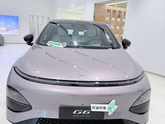 -小鹏汽车上海吴中路销售服务中心