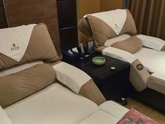 -金色印象·4K影院式足体养生(金沙店)