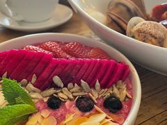 -Common Table · Brunch & Coffee