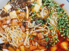 -陇上秦轩西安biangbiang面(朝龙汇店)