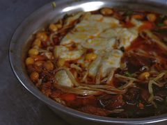 -老五鸡丝豆花面粉(瑞金北路68号院店)