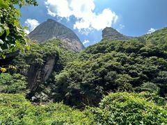 -鄣山大峡谷