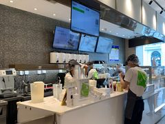 -奈雪的茶(百盛店)