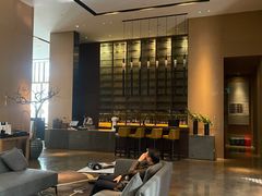 -杭州逸酒店(西湖武林店)