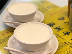 蛋白炖鲜牛奶-澳洲牛奶公司(佐敦店)