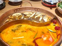 -洱火云南酸菜牛肉火锅(石景山当代商城店)